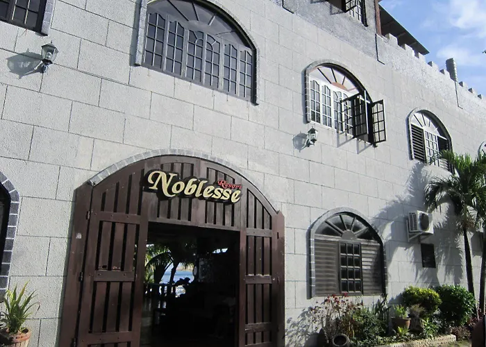 Noblesse Hotell 3*